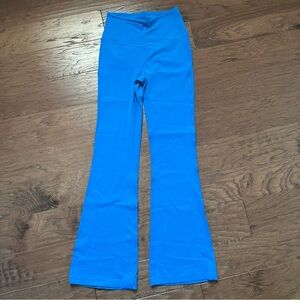 Lululemon Groove Super-High-Rise Flared Pant